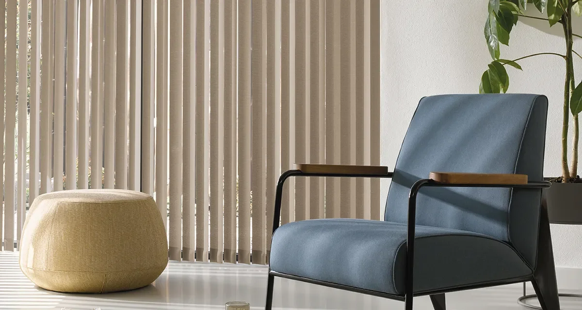 raamdecoratie_verticale-jaloezien_sfeer1200_2